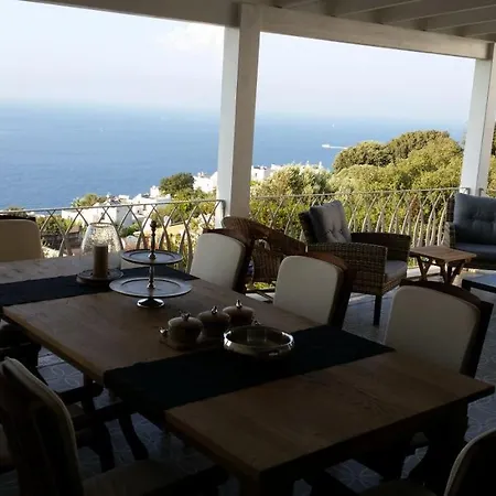 Hekim Hotel