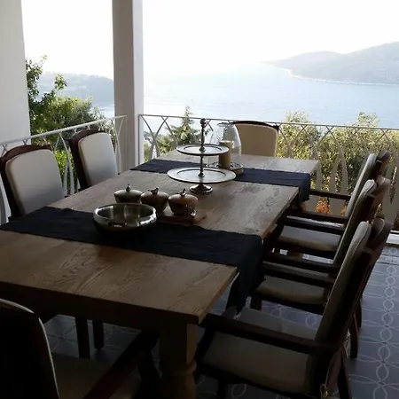 Hekim Hotel